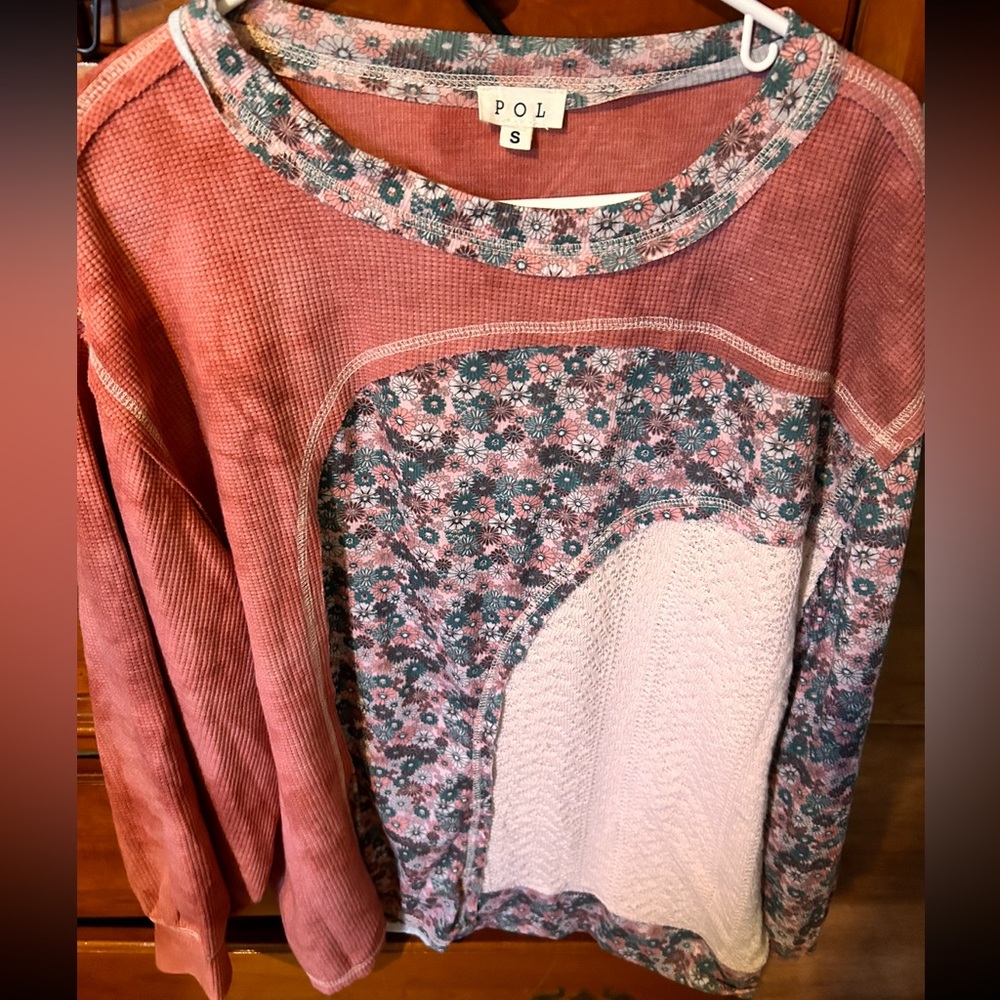 POL Floral Patterned Long Sleeve Top - SMALL
